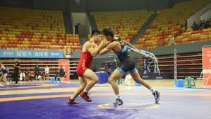 场的表现却 场的表现却